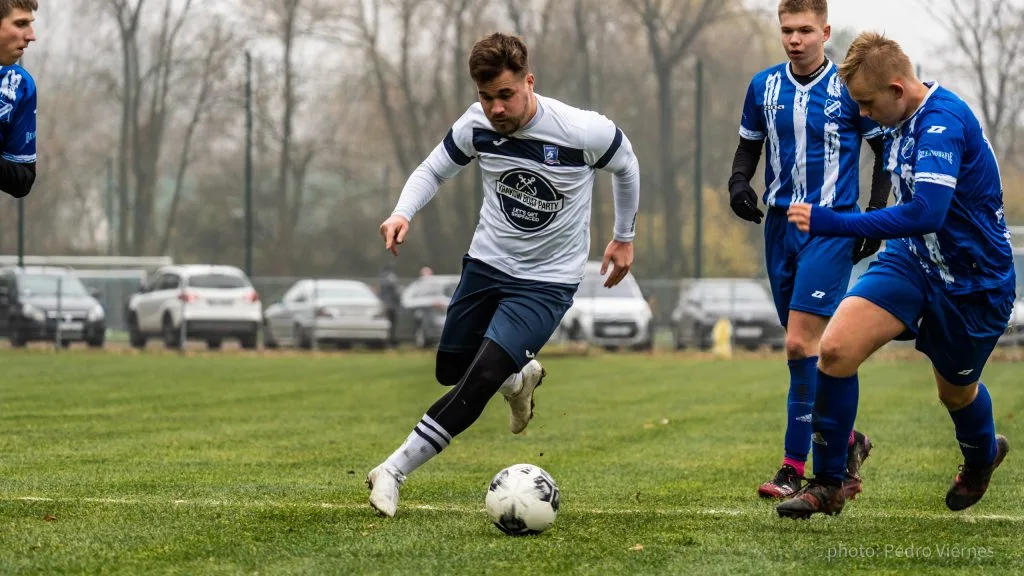 Filippo de Felice of Krakow Dragoons FC vs Bieżanowianka II