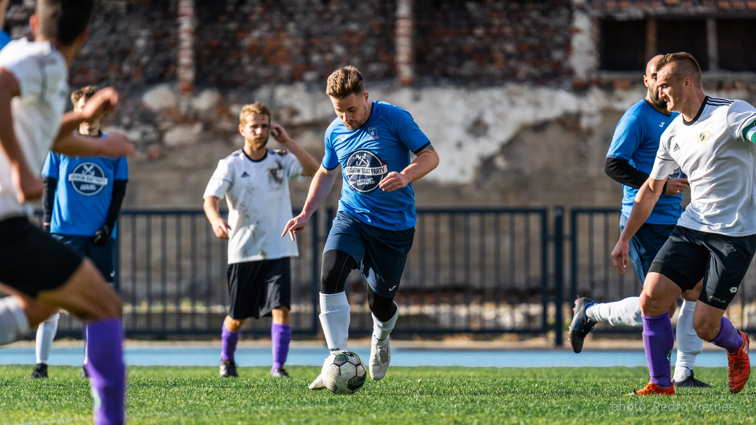 Filippo de Felice of Krakow Dragoon FC vs Wawel