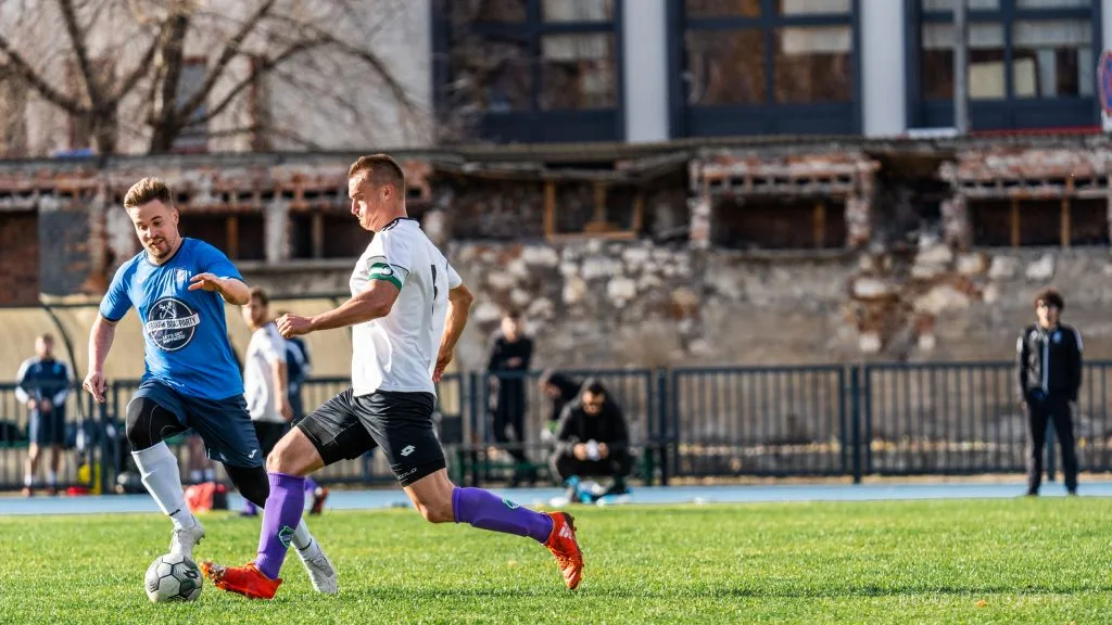 Filippo de Felice of Krakow Dragoon FC vs Wawel