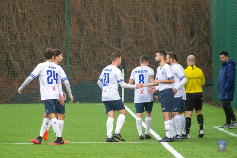 Krakow Dragoons FC making a 3-player substitution