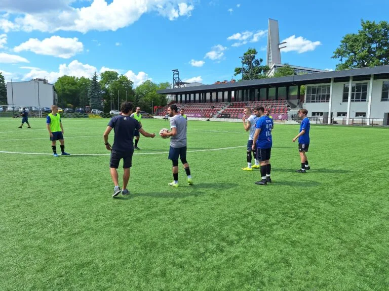 Krakow Dragoons FC warming up