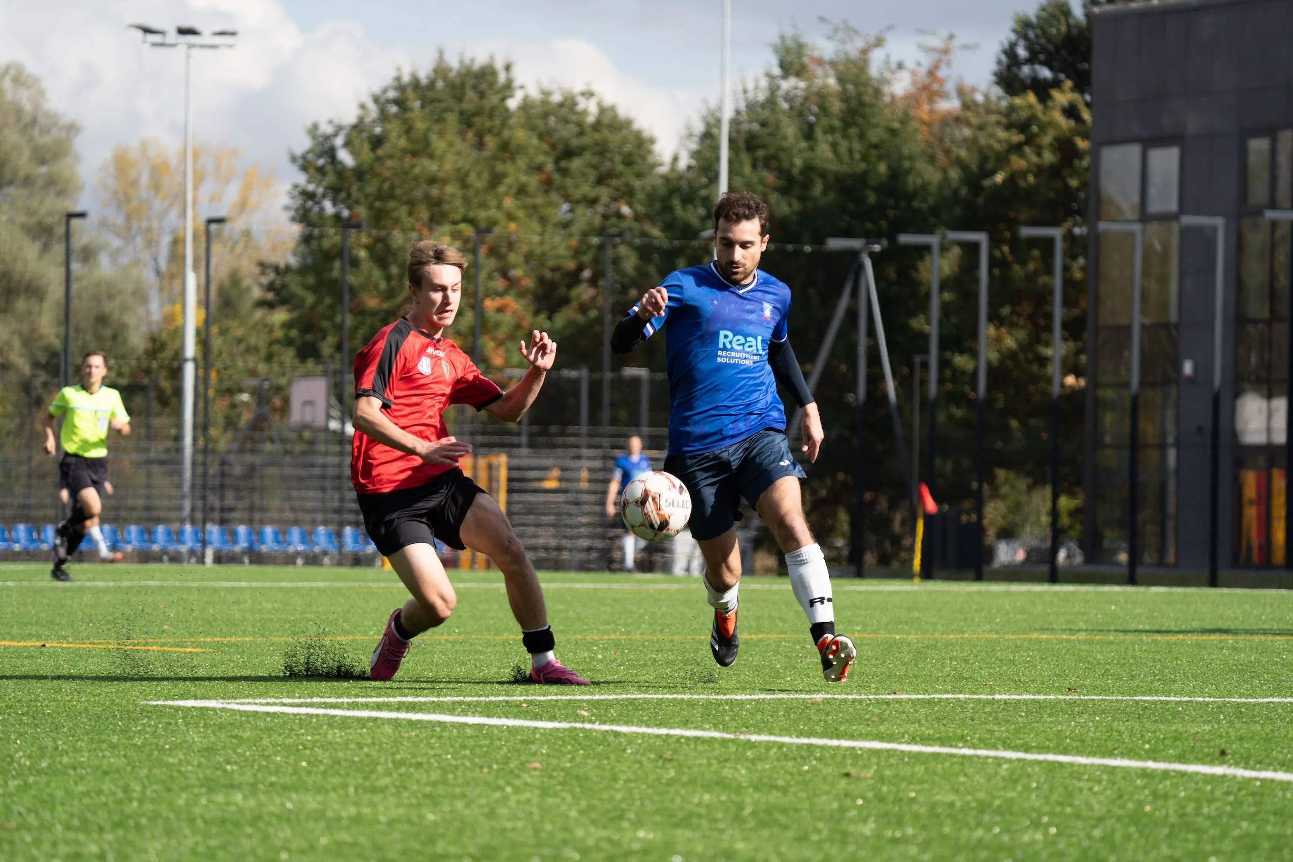 Simon Calabrese of Krakow Dragoons FC disputing a ball with the opponent