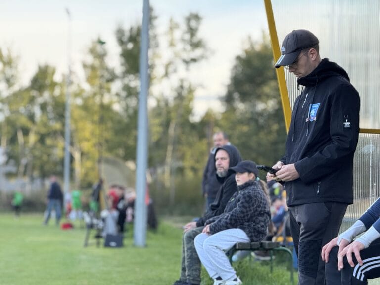 Tiago Nunes of Krakow Dragoons FC standing by the team's bench