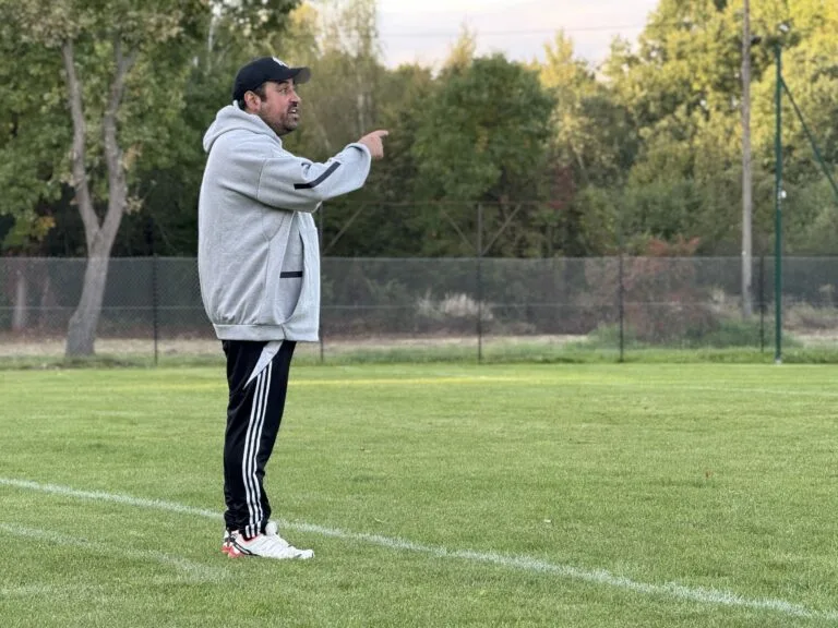 Gonçalo Ferreira of Krakow Dragoons FC giving instructions to his players during a match