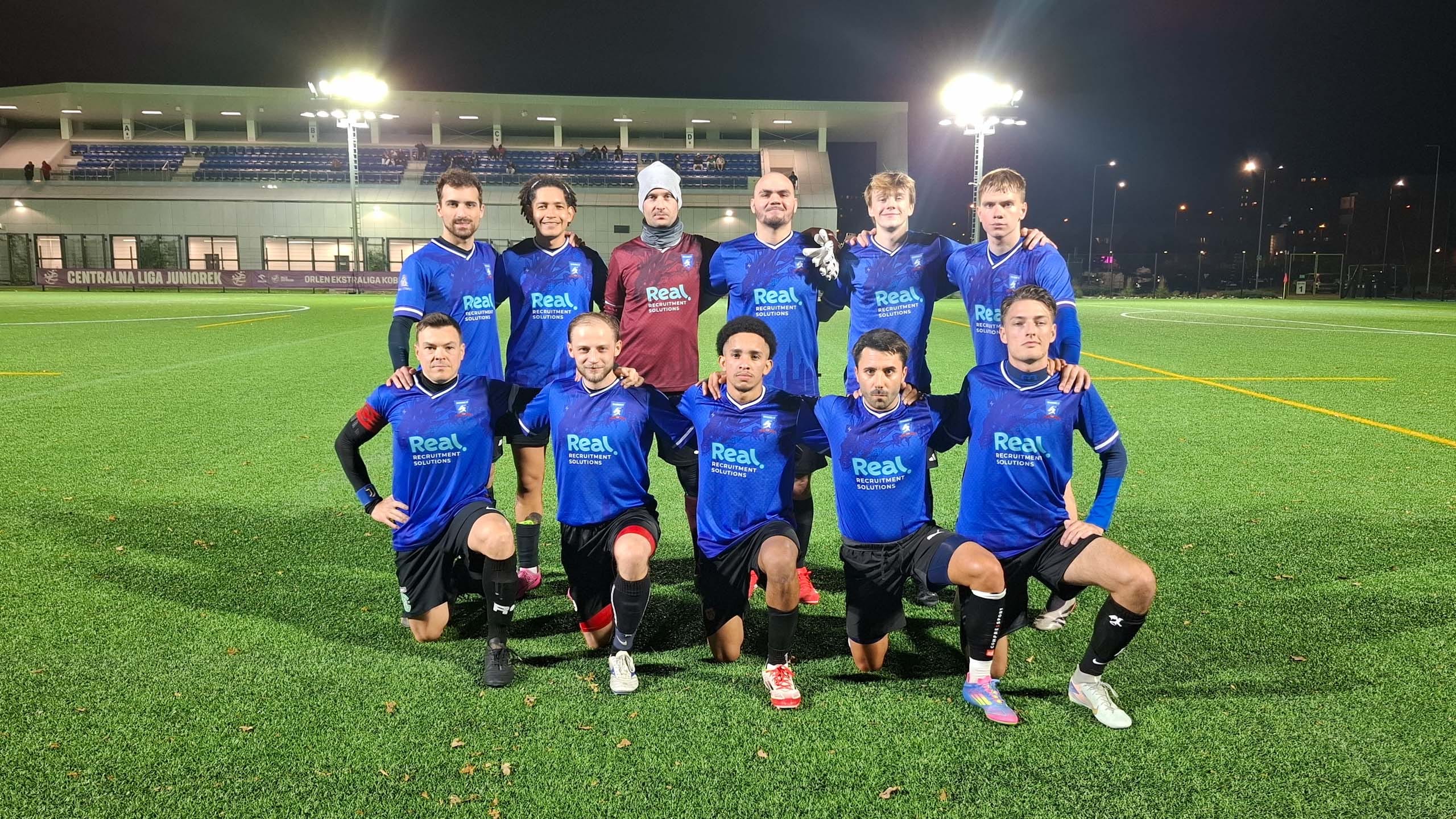 Krakow Dragoons FC players posing for a pre-match photo